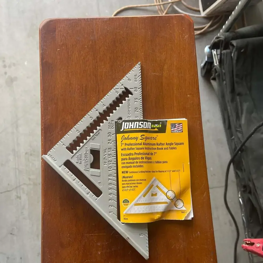 Johnson Johnny Square 7-in Aluminum Rafter Angle Square with Instruction‎ Book